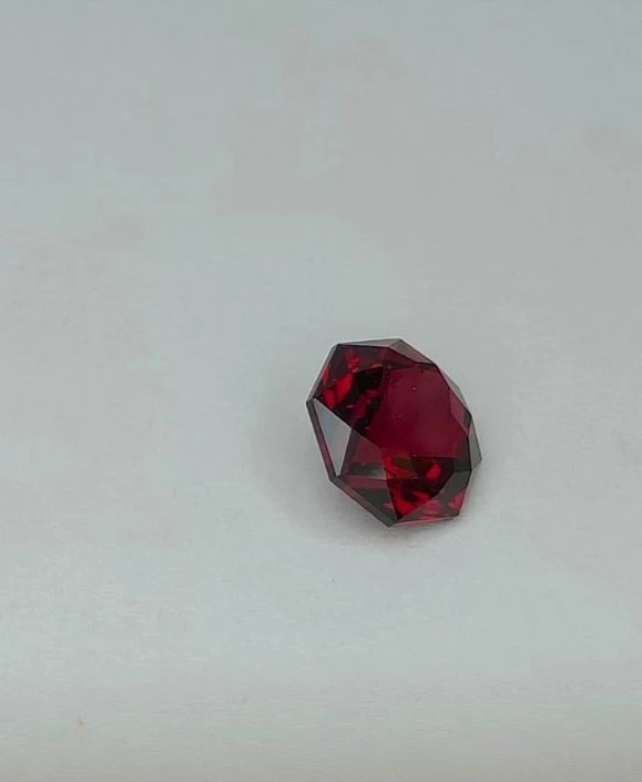 2.70ct Natural Rhodolite Garnet Fancy Cut Faceted Loose Gemstones from Tanzania — view 3